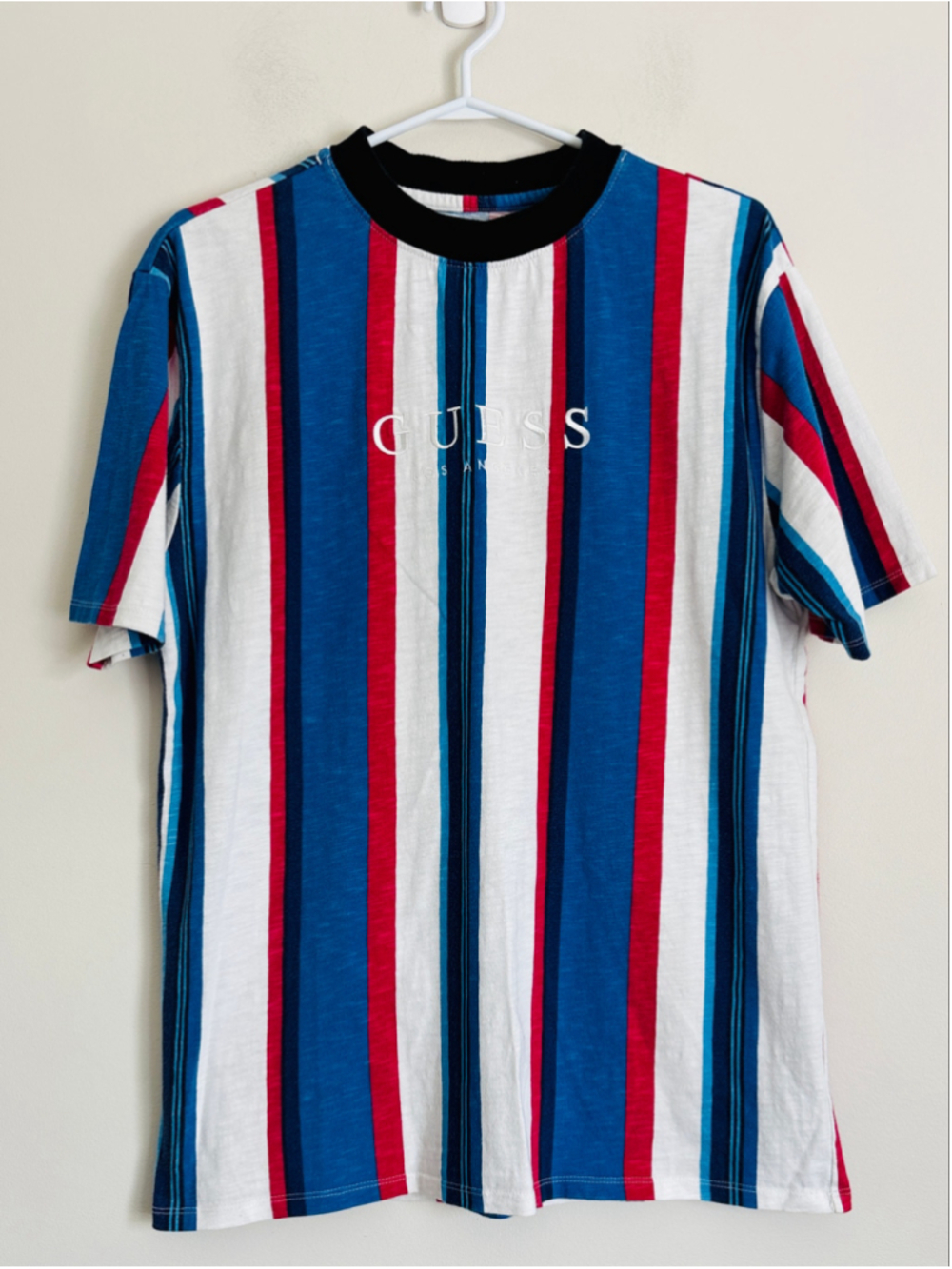 Rare Vtg GUESS Originals Striped T-Shirt Blue Red White Los Angeles Size XS